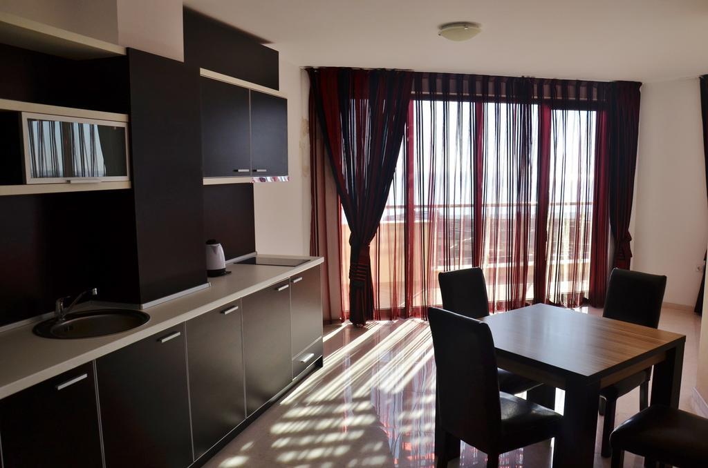 Millennium Apart Complex Aparthotel Sveti Vlas Exterior photo